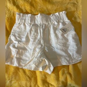 Linen shorts